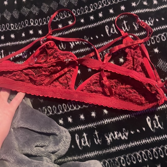 Cute - Picture 2 of 2